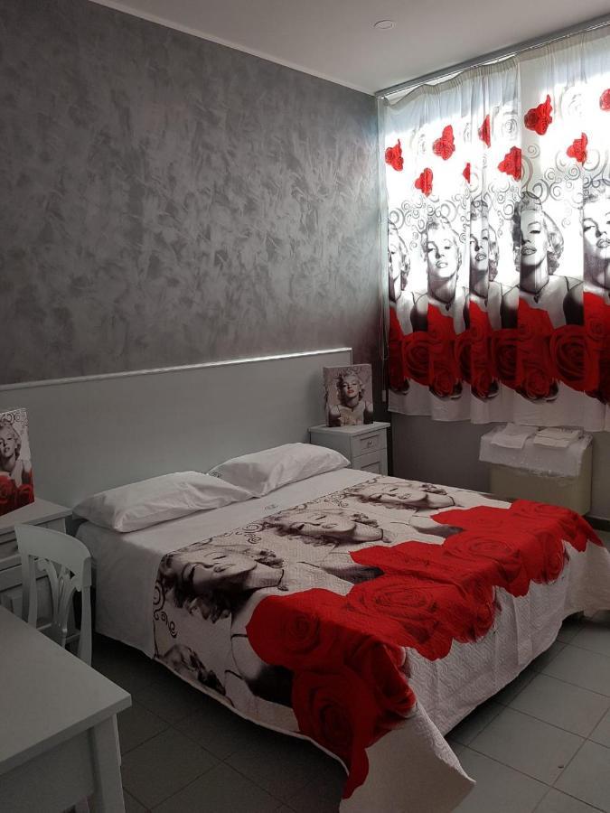 Metro Hotel Naples